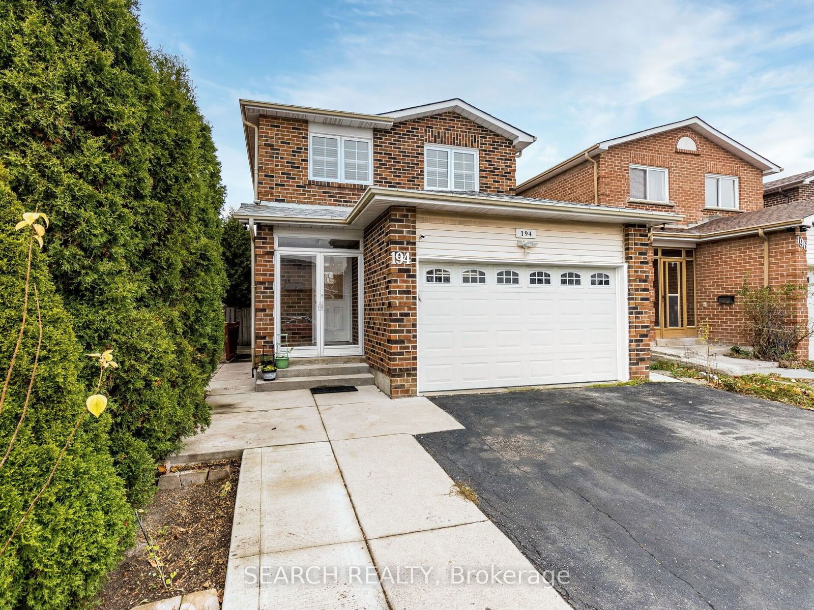 Detached House for sale at 194 Simmons Boulevard, Brampton, Madoc, L6V 3W4 - MLS: W11923339