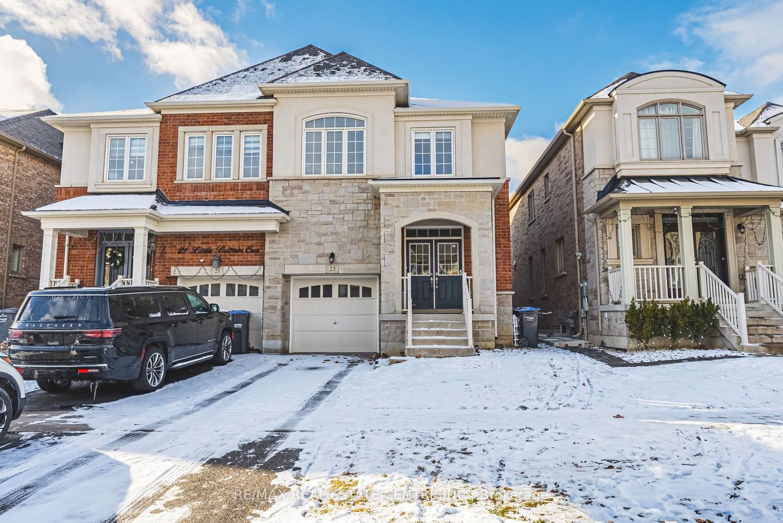 Semi-Detached House for sale at 23 Little Britain Crescent, Brampton, Bram West, L6Y 6A9 - MLS: W11923471