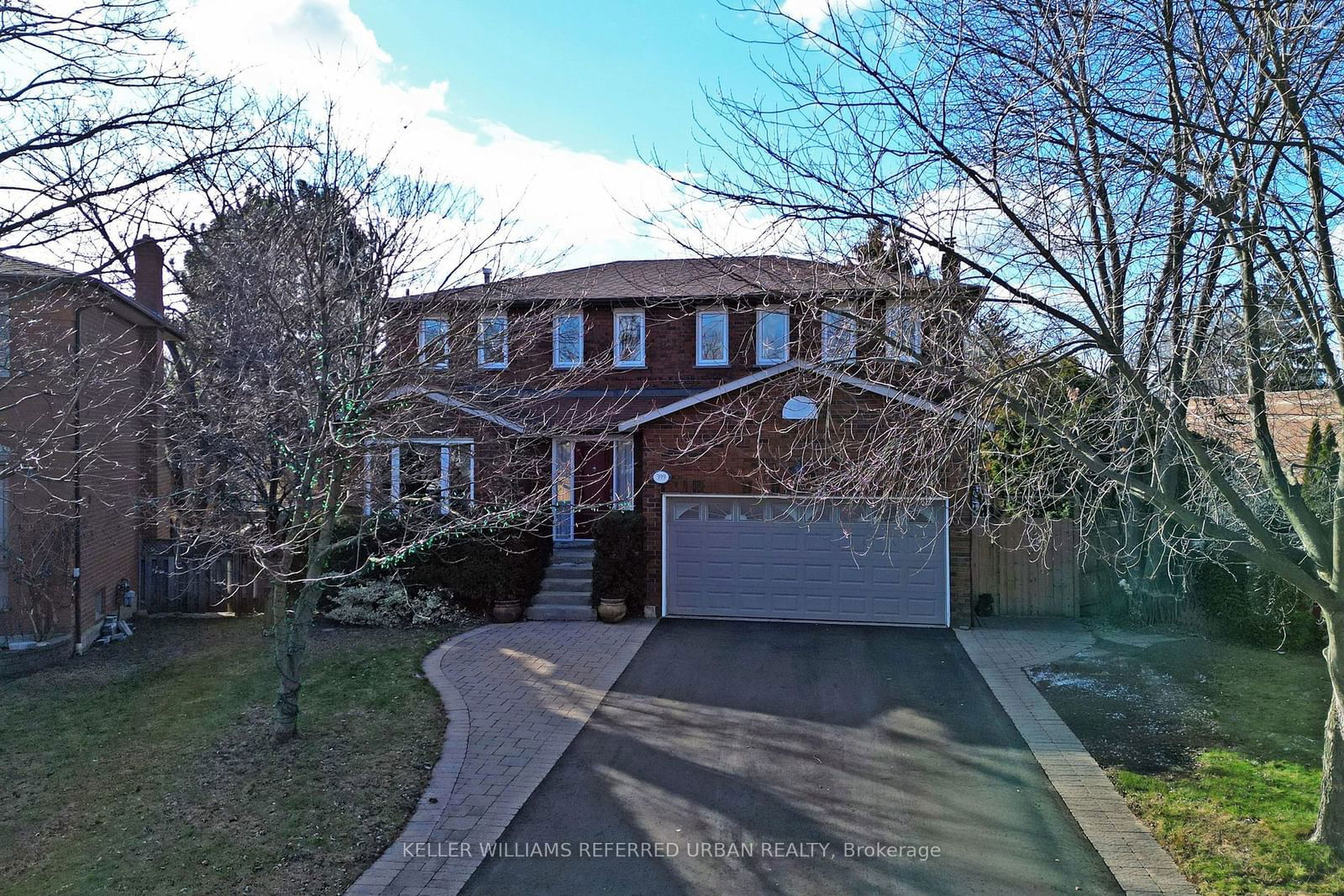 Detached House sold at 399 The Thicket N/A, Mississauga, Lakeview, L5G 4P6 - MLS: W11923524