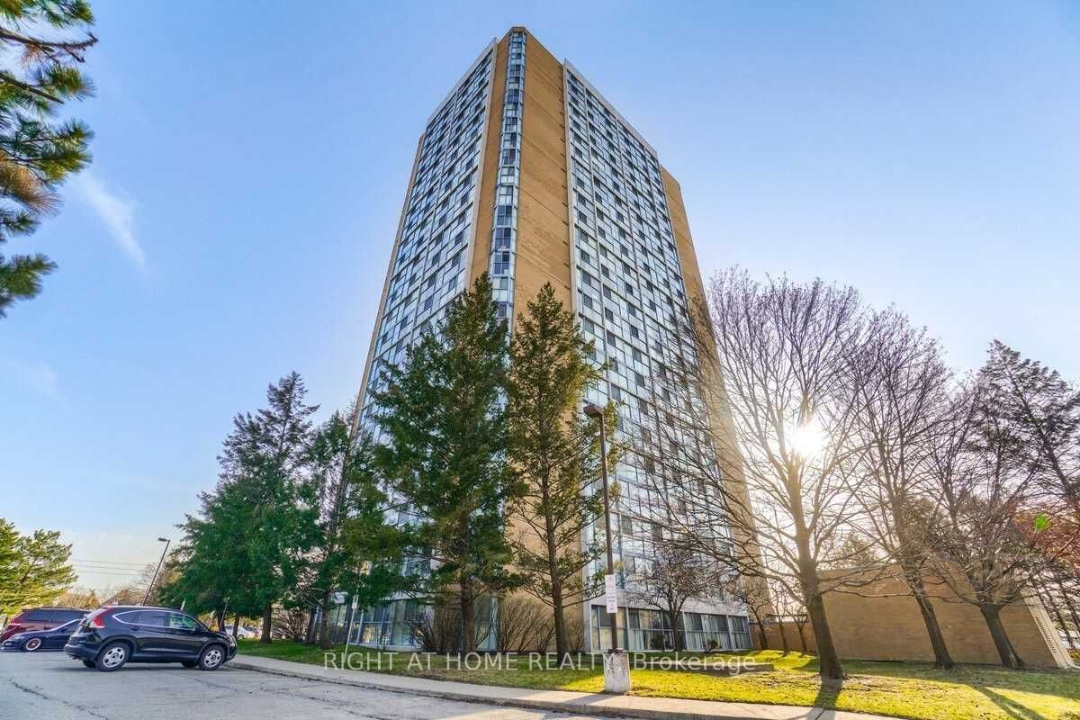 Condo leased at 2413-35 Trailwood Drive, Mississauga, Hurontario, L4Z 3L6 - MLS: W11923702