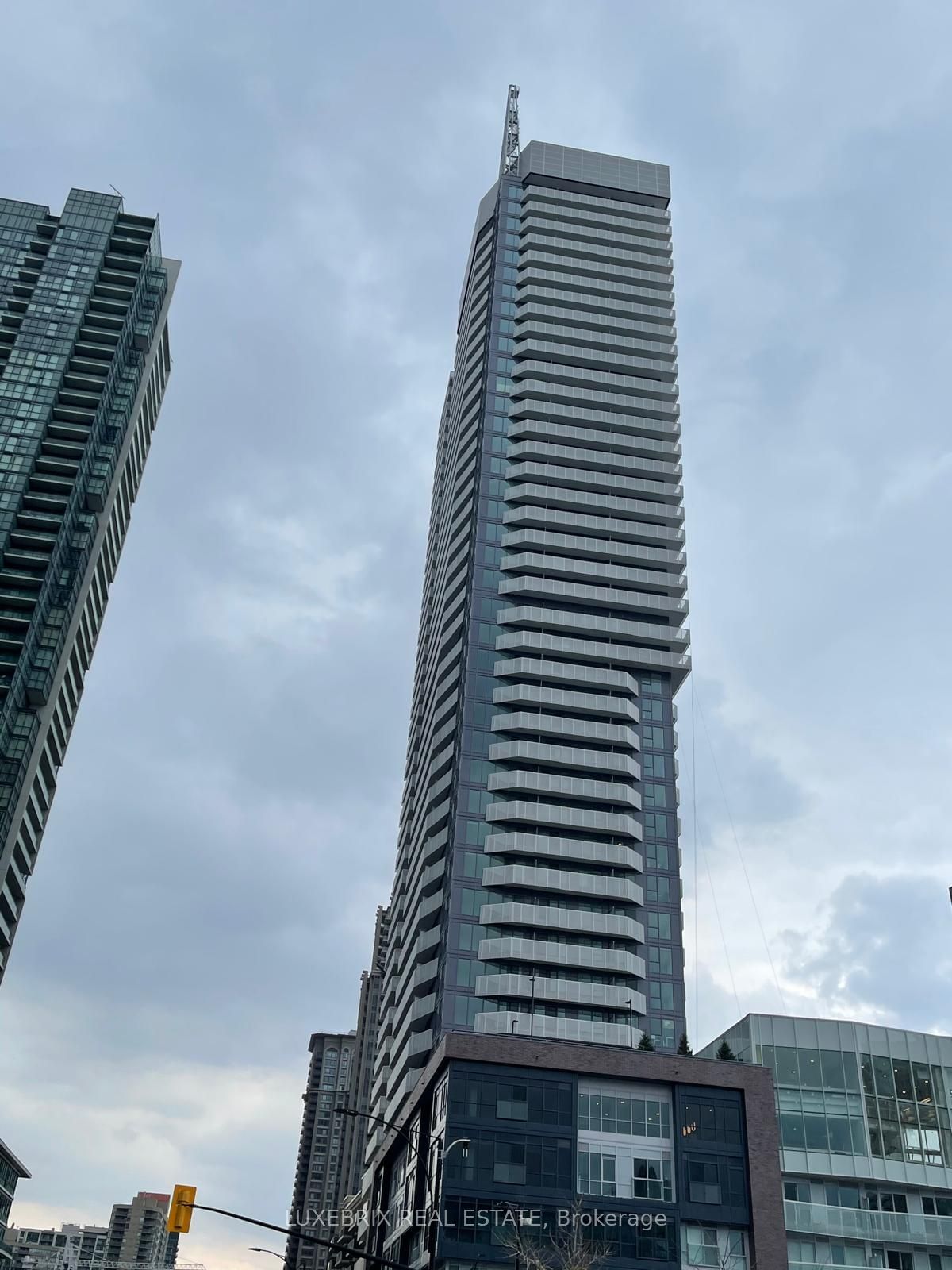 Condo for lease at 4002-4065 Confederation Pkwy, Mississauga, City Centre, L5B 0L4 - MLS: W11923875