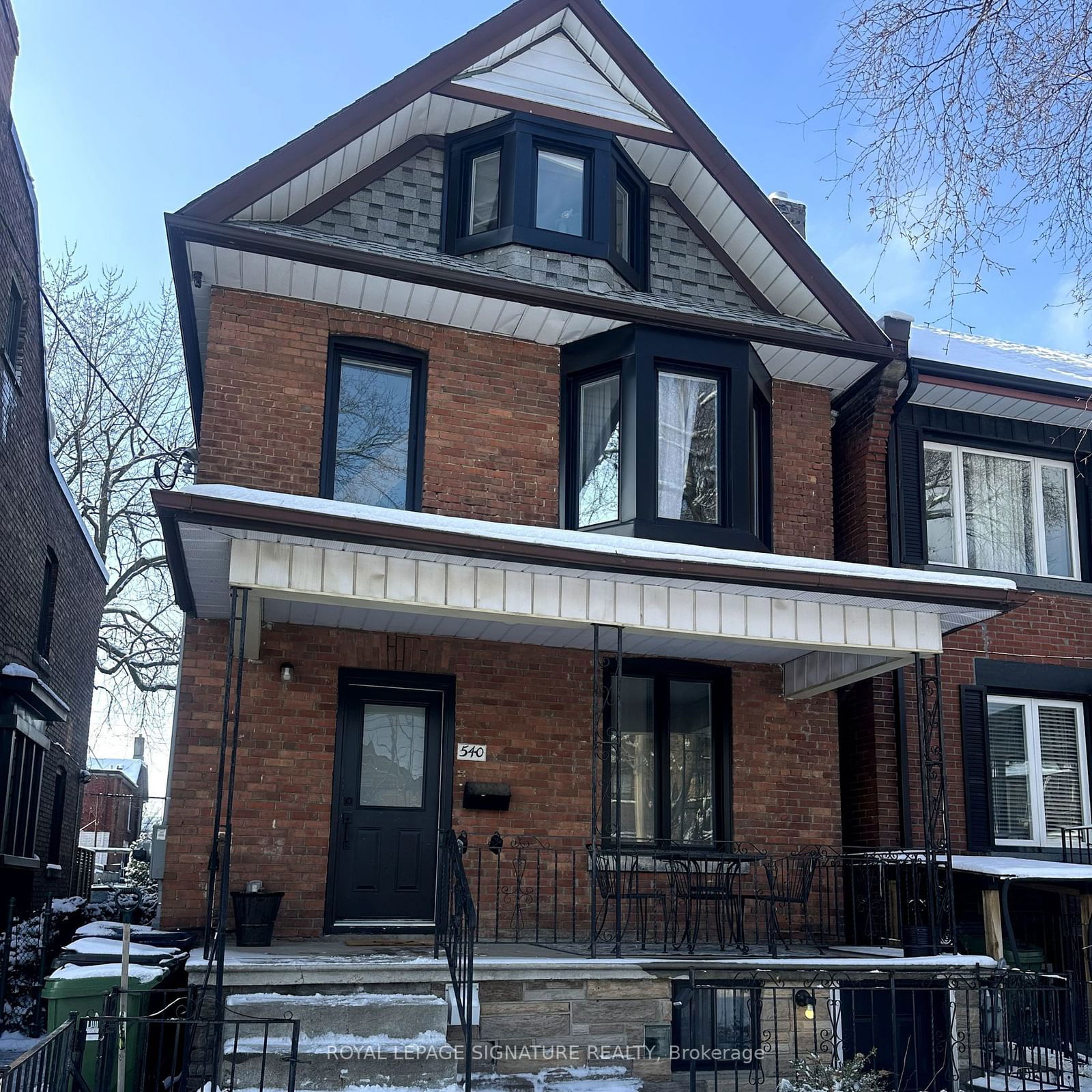 Detached House for lease at #Lower-540 St Clarens Avenue, Toronto, Dovercourt-Wallace Emerson-Junction, M6H 3W7 - MLS: W11923907