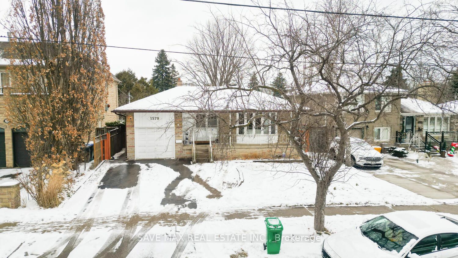 Detached House leased at 1579 Ogden Avenue, Mississauga, Lakeview, L5E 2H9 - MLS: W11924181