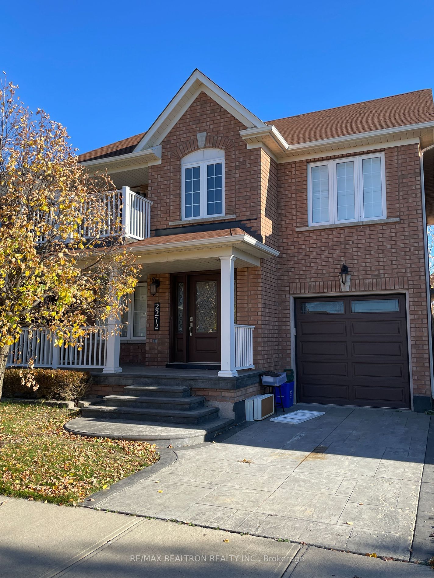 Detached House for sale at 2272 Fairmount Drive, Oakville, West Oak Trails, L6M 5J6 - MLS: W11924193