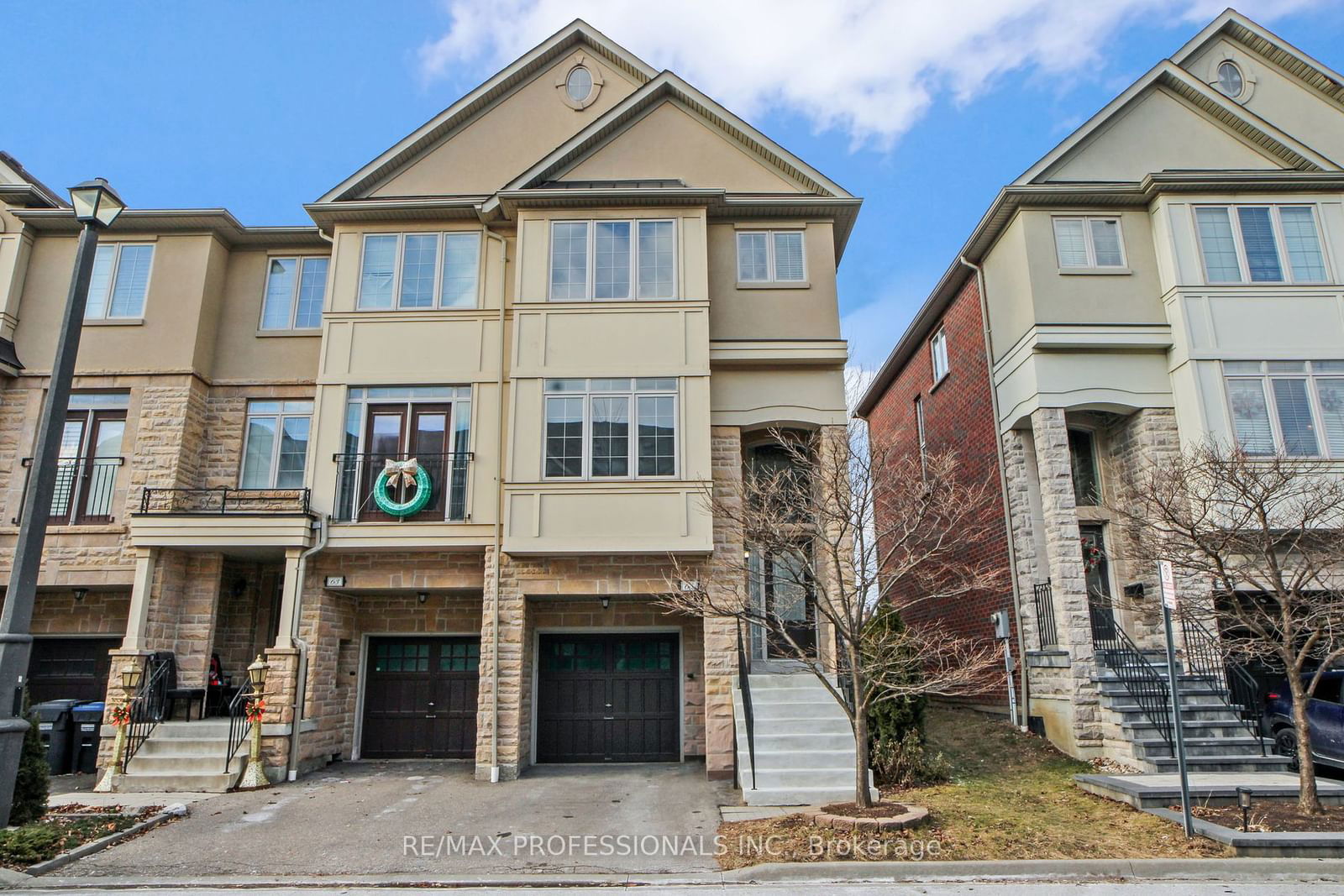 Townhouse sold at 65-3038 Haines Road, Mississauga, Applewood, L4Y 0C8 - MLS: W11924224