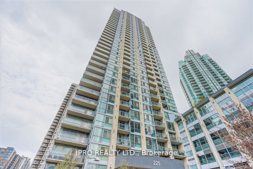 Condo for sale at 2710-225 Webb Drive, Mississauga, City Centre, L5B 4P2 - MLS: W11924242