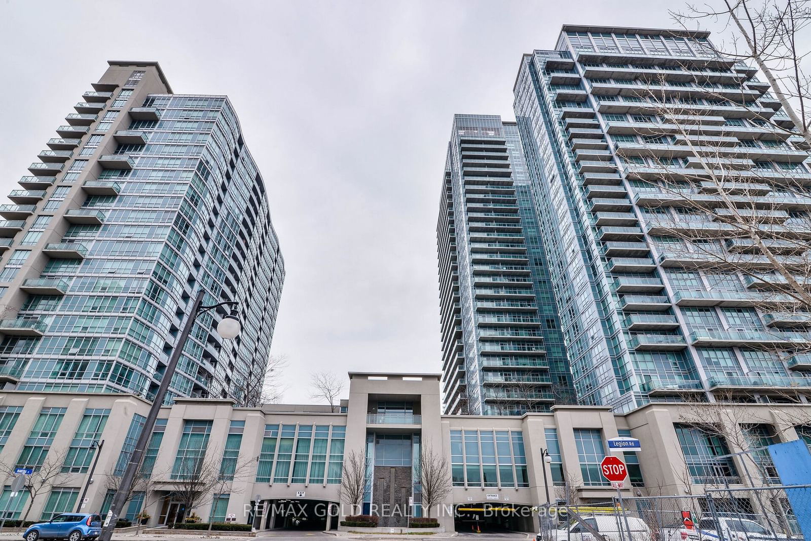 Condo sold at 1807-185 Legion Road, Toronto, Mimico, M8Y 0A1 - MLS: W11924279