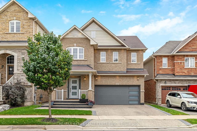 567 SANDERSON Crescent