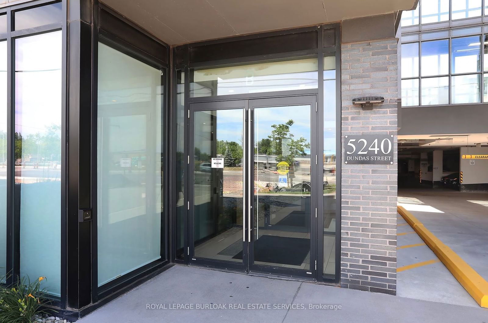 Condo for lease at B504-5240 Dundas Street, Burlington, Orchard, L7L 0J6 - MLS: W11924308