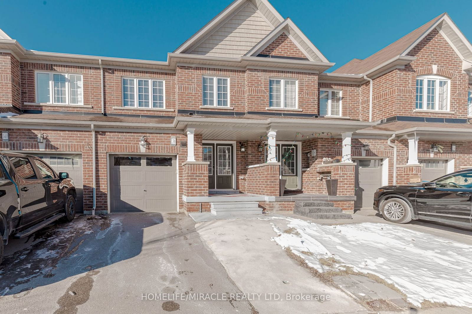 Townhouse for sale at 138 Baffin Crescent, Brampton, Northwest Brampton, L7A 0C7 - MLS: W11924361