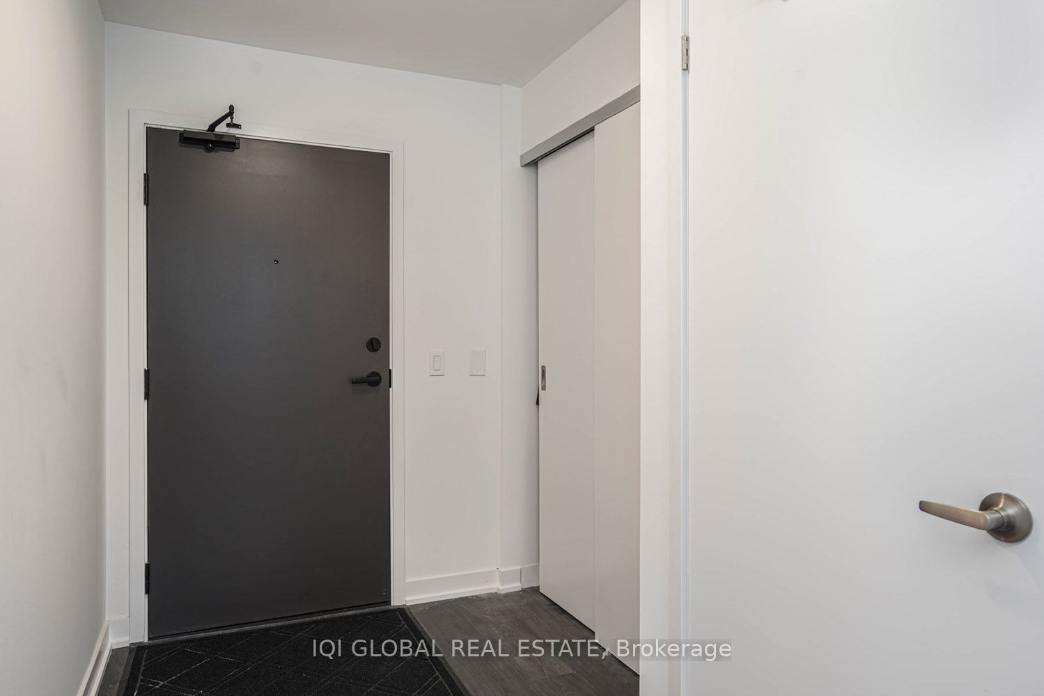 Condo for lease at 504-57 BROCK Avenue, Toronto, Roncesvalles, M6K 2L3 - MLS: W11924502