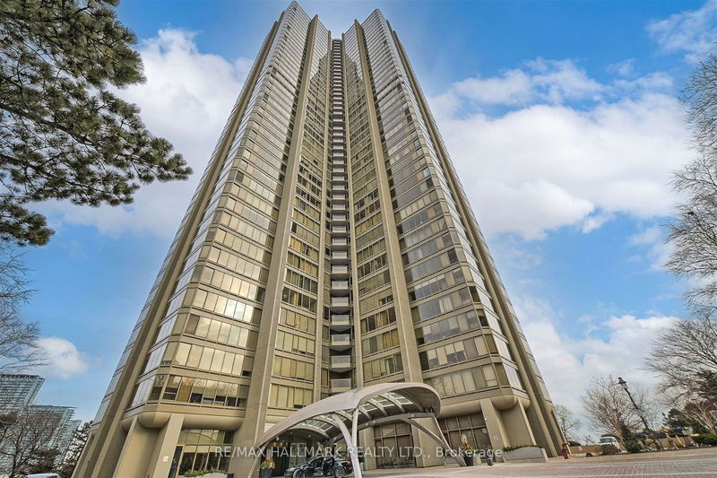 2045 Lake Shore Blvd W #2706, Toronto, Ontario (MLS W11924602)