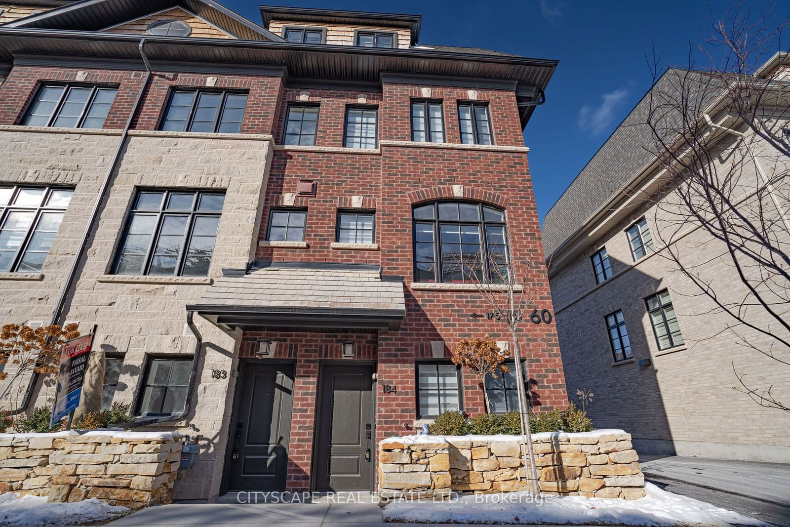 Townhouse leased at 183-60 Lunar Crescent, Mississauga, Streetsville, L5M 2R4 - MLS: W11924606