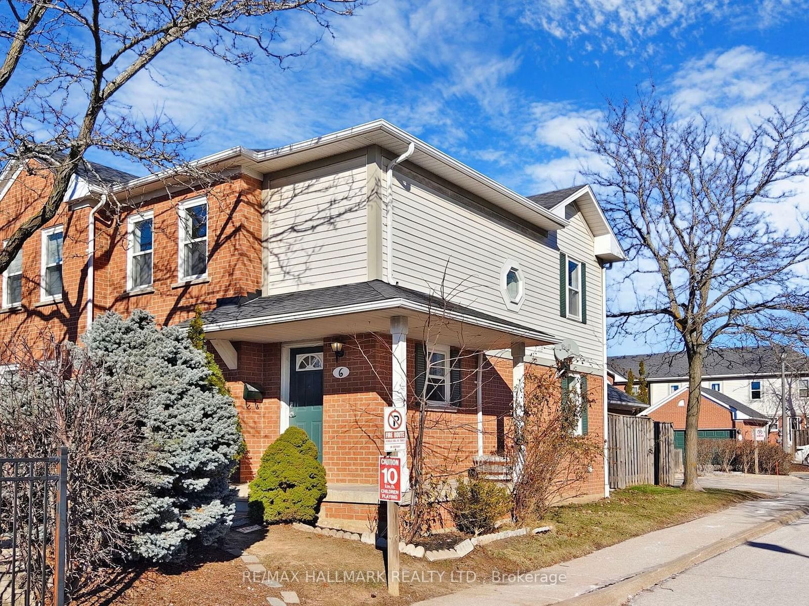 Townhouse for sale at 6-5659 Glen Erin Drive, Mississauga, Central Erin Mills, L5M 5P2 - MLS: W11924925