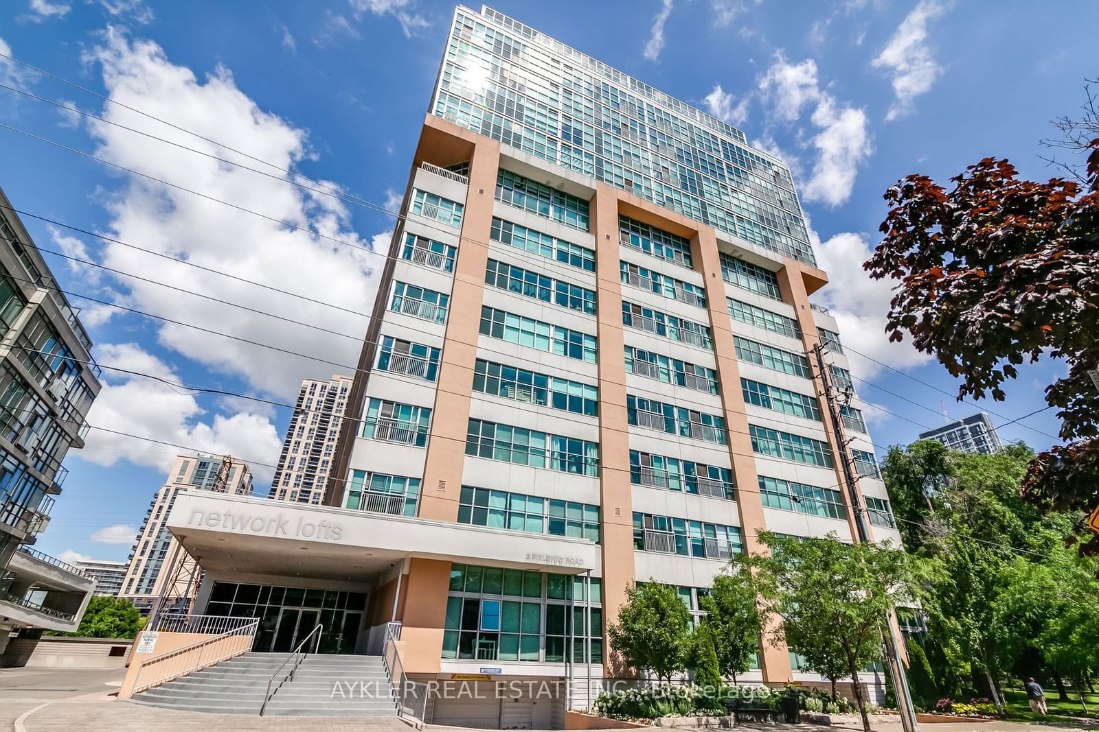 Condo for lease at 212-2 Fieldway Road, Toronto, Islington-City Centre West, M8Z 0B9 - MLS: W11924969