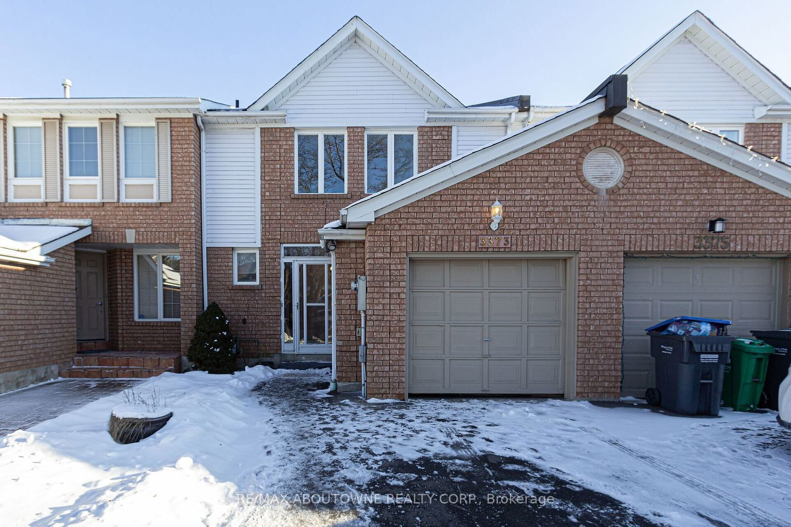 Townhouse for sale at 3373 Fenwick Crescent, Mississauga, Erin Mills, L5L 5N5 - MLS: W11924996