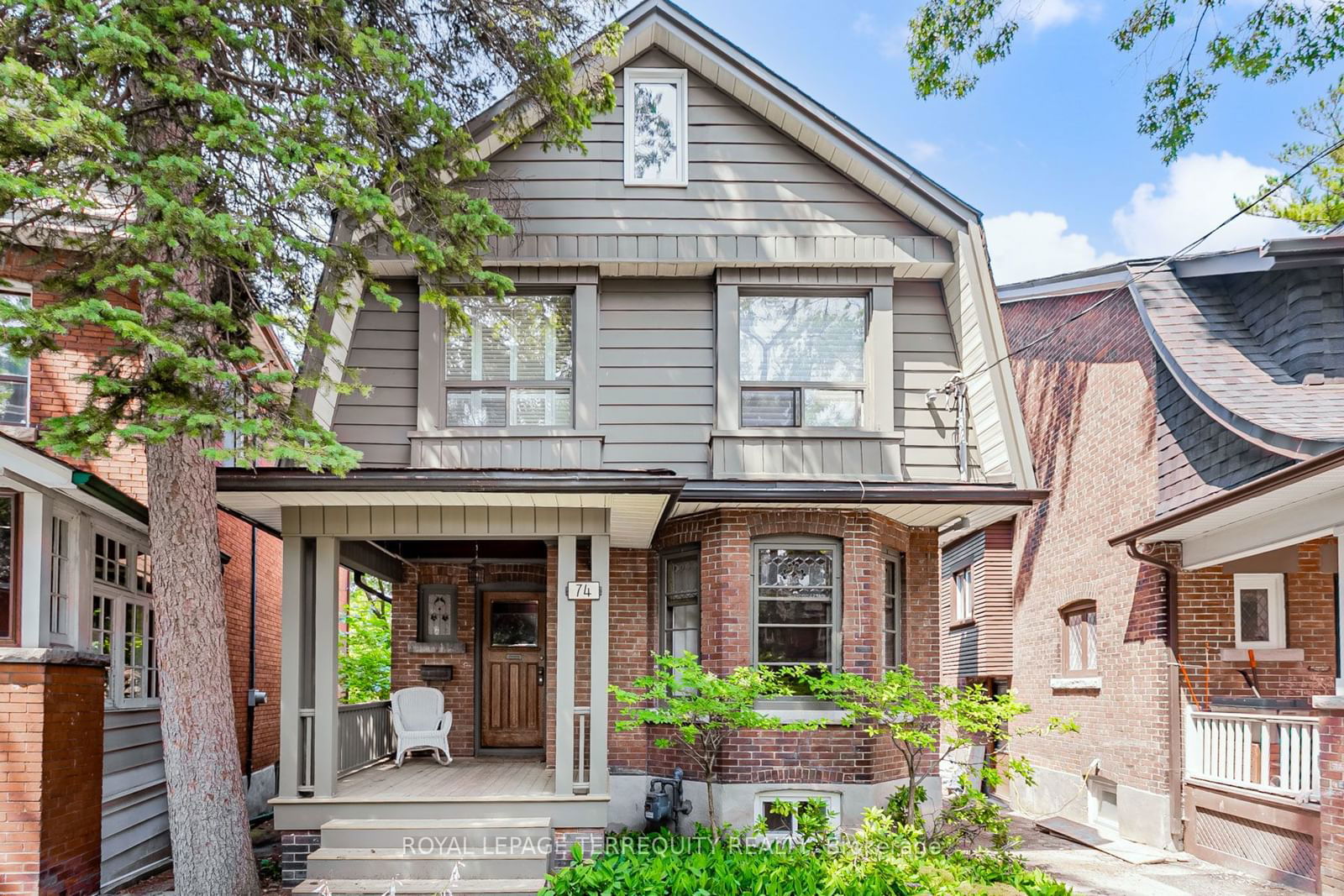 Building at 74 Pine Crest Road, Toronto, High Park North