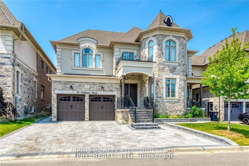 Detached House for sale at 20 Falkland Road, Brampton, Toronto Gore Rural Estate, L6P 4C3 - MLS: W11925039