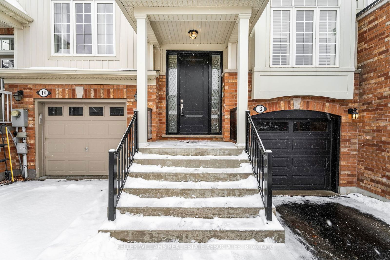 Townhouse for sale at 12 Sutcliff Lane, Halton Hills, Georgetown, L7G 0C2 - MLS: W11925053