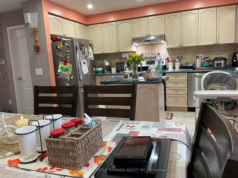 74 - 7190 Atwood Lane, Mississauga, L5N 7Y6 | Image 2