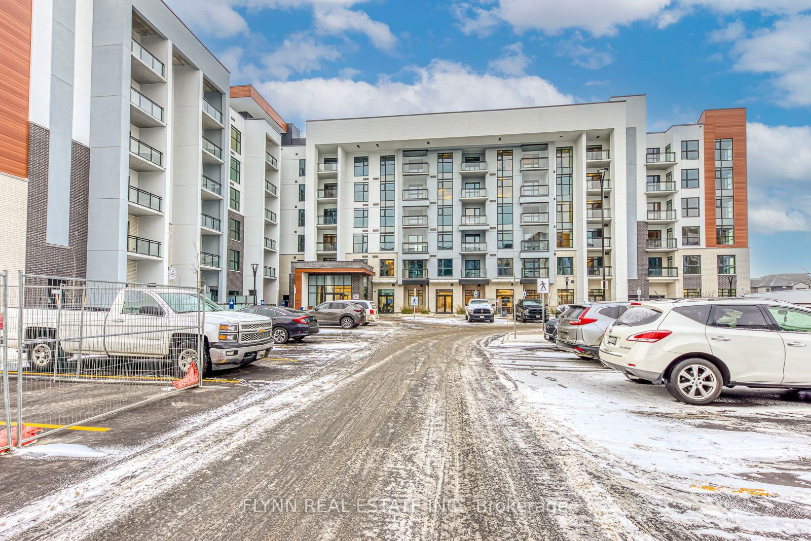 Condo for lease at 401-490 Gordon Krantz Avenue, Milton, Walker, L9E 1Z5 - MLS: W11925095