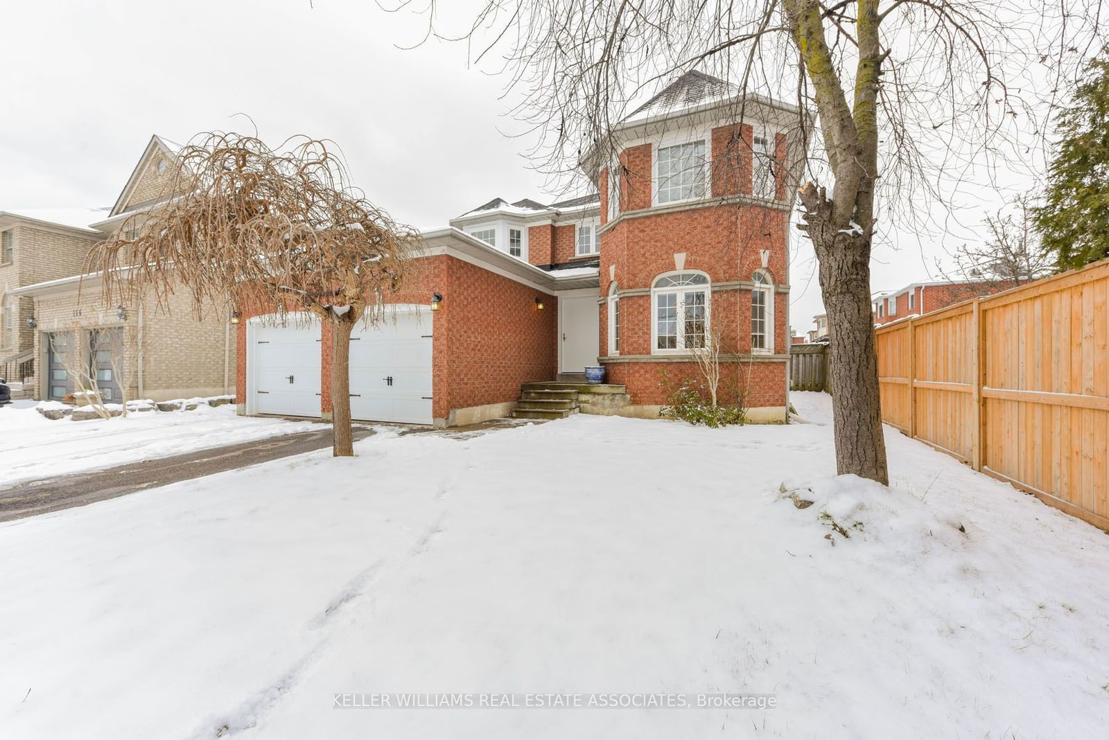 Detached House for sale at 116 Mountainash Road, Brampton, Sandringham-Wellington, L6R 1H8 - MLS: W11925146