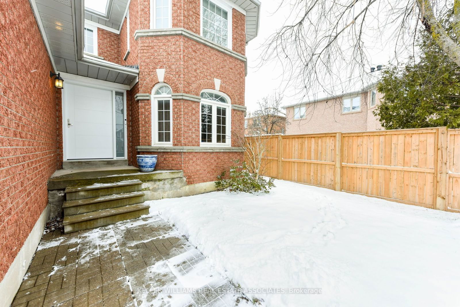 Detached House for sale at 116 Mountainash Road, Brampton, Sandringham-Wellington, L6R 1H8 - MLS: W11925146