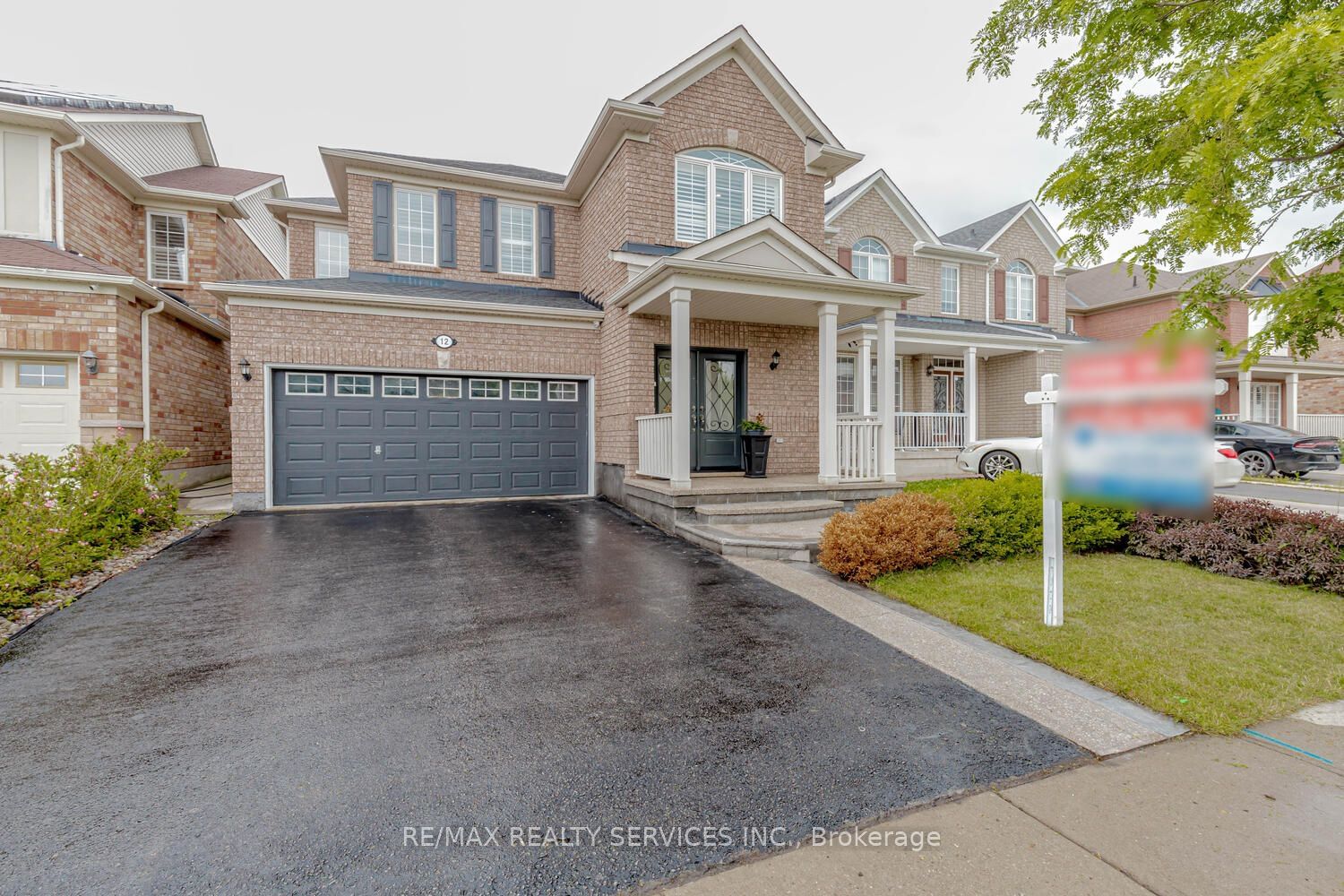 Detached House for sale at 12 Benmore Crescent, Brampton, Vales of Castlemore, L6P 2S8 - MLS: W11925153