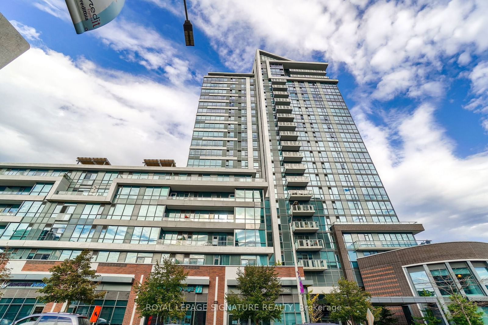 Condo for sale at 405-1 Hurontario Street, Mississauga, Port Credit, L5G 0A3 - MLS: W11925298