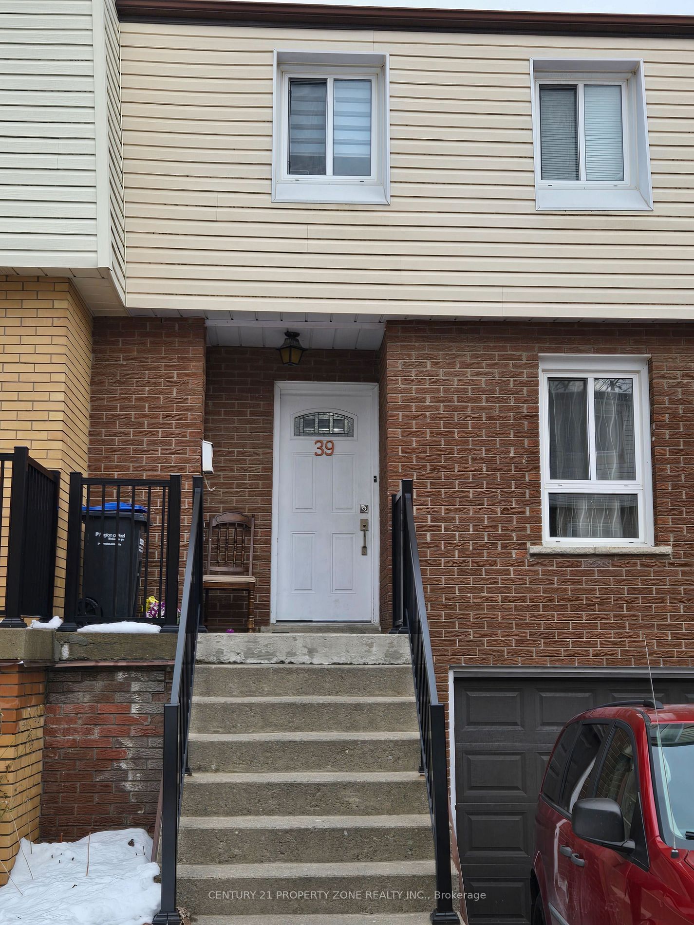 Townhouse for sale at 39-3175 Kirwin Avenue, Mississauga, Cooksville, L5A 3M4 - MLS: W11925629