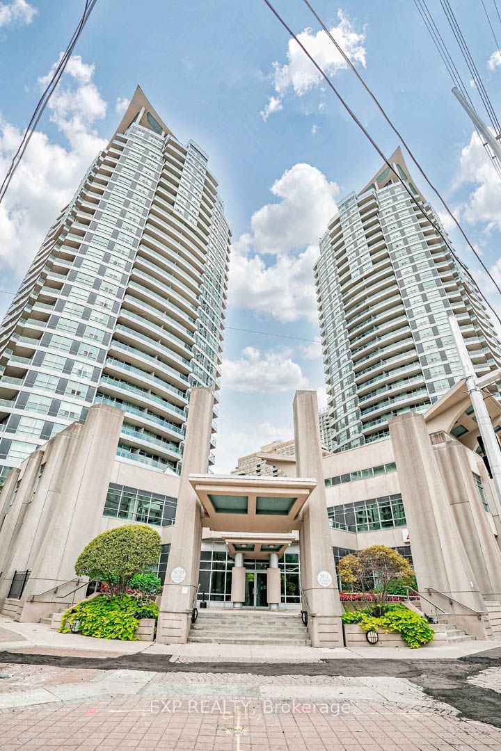 Condo for sale at 310-33 Elm Drive, Mississauga, City Centre, L5B 4M2 - MLS: W11925704