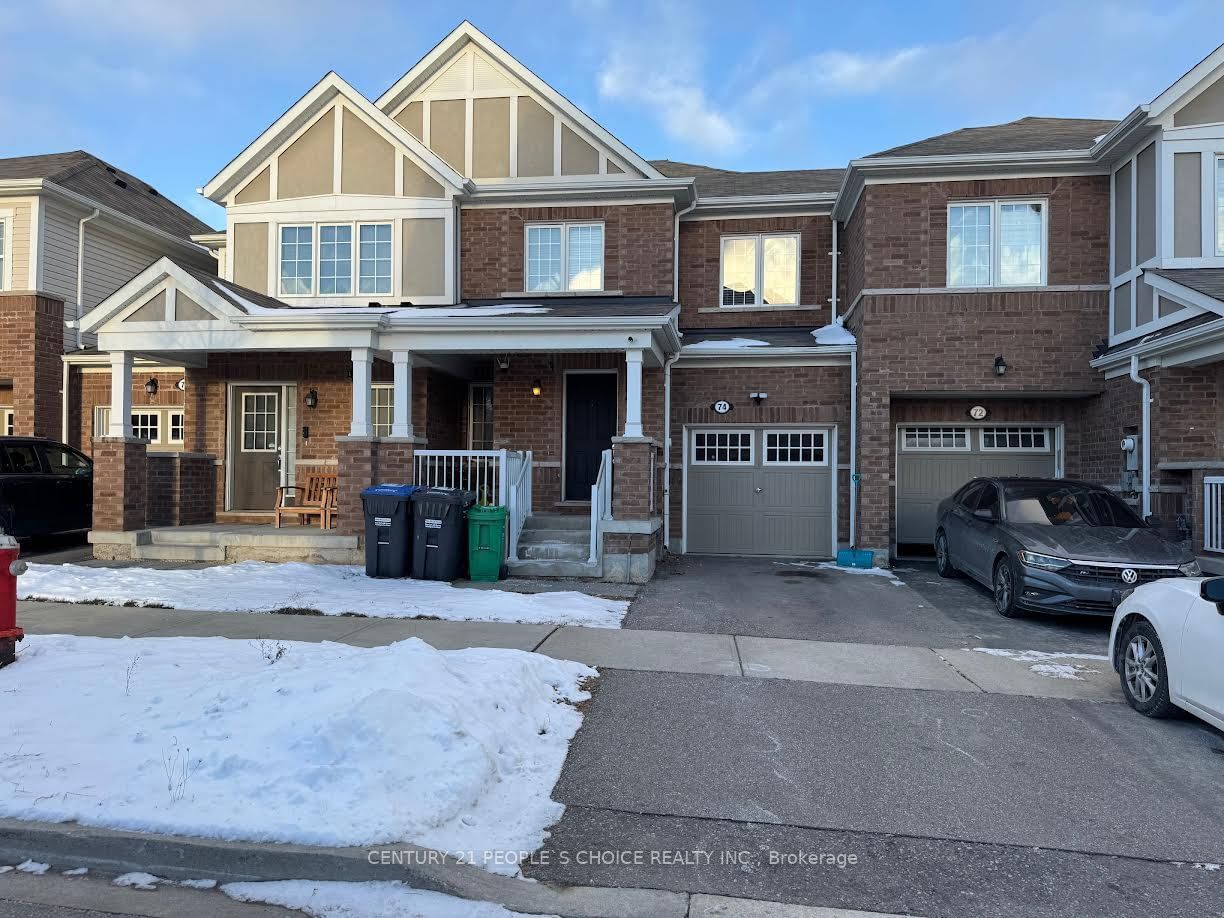 Townhouse for lease at 74 Quillberry Close, Brampton, Northwest Brampton, L7A 4N8 - MLS: W11925843