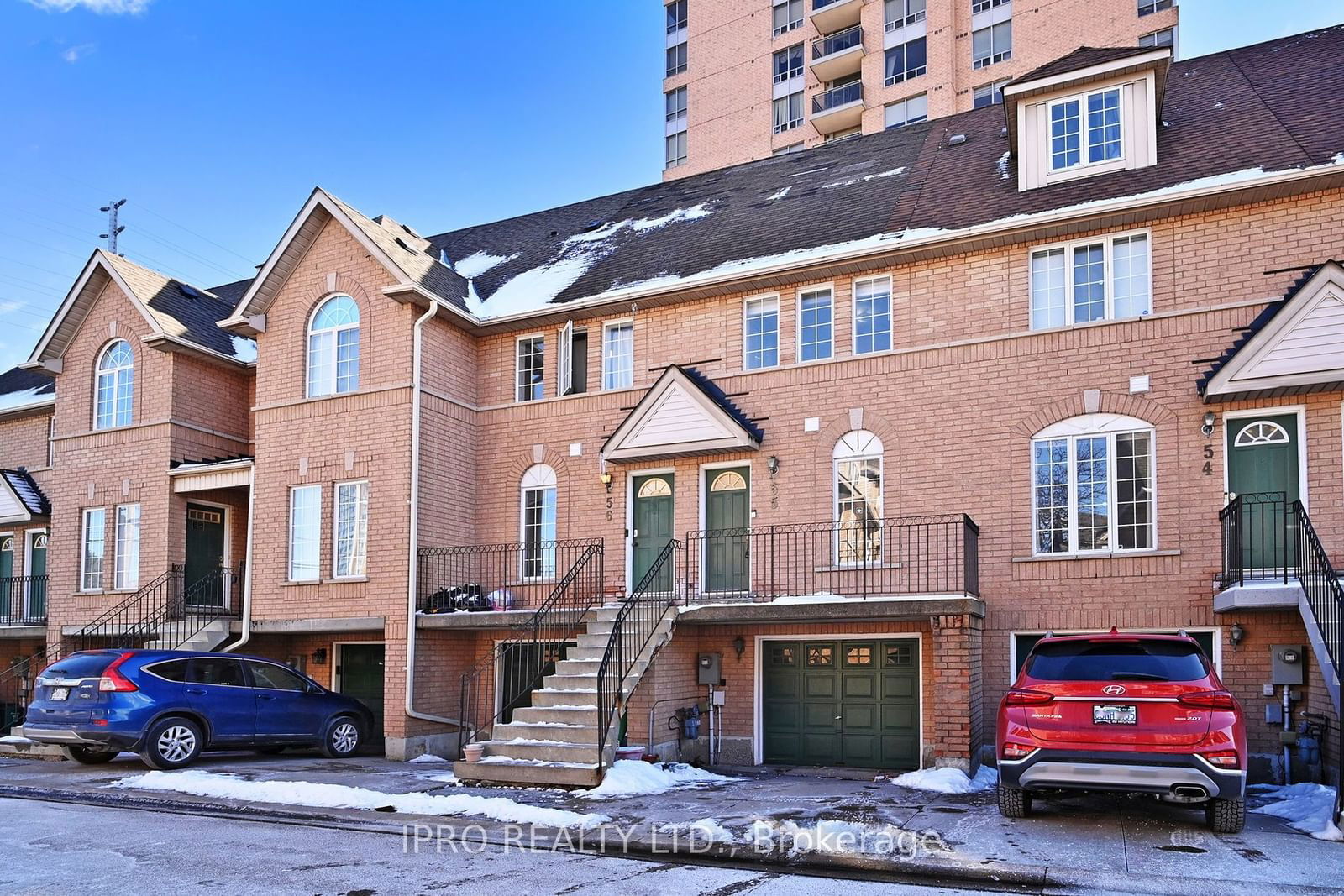 Townhouse for sale at 55-75 Strathaven Drive, Mississauga, Hurontario, L5R 3W1 - MLS: W11926163