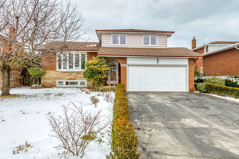 325 Ulric Cres, Oakville - Old Oakville image-0-0