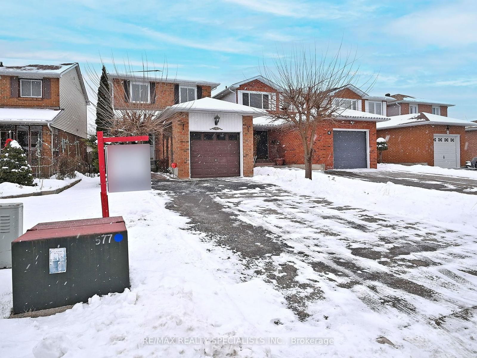 Detached House for sale at 8 Stephensen Court, Brampton, Madoc, L6V 3X8 - MLS: W11926329