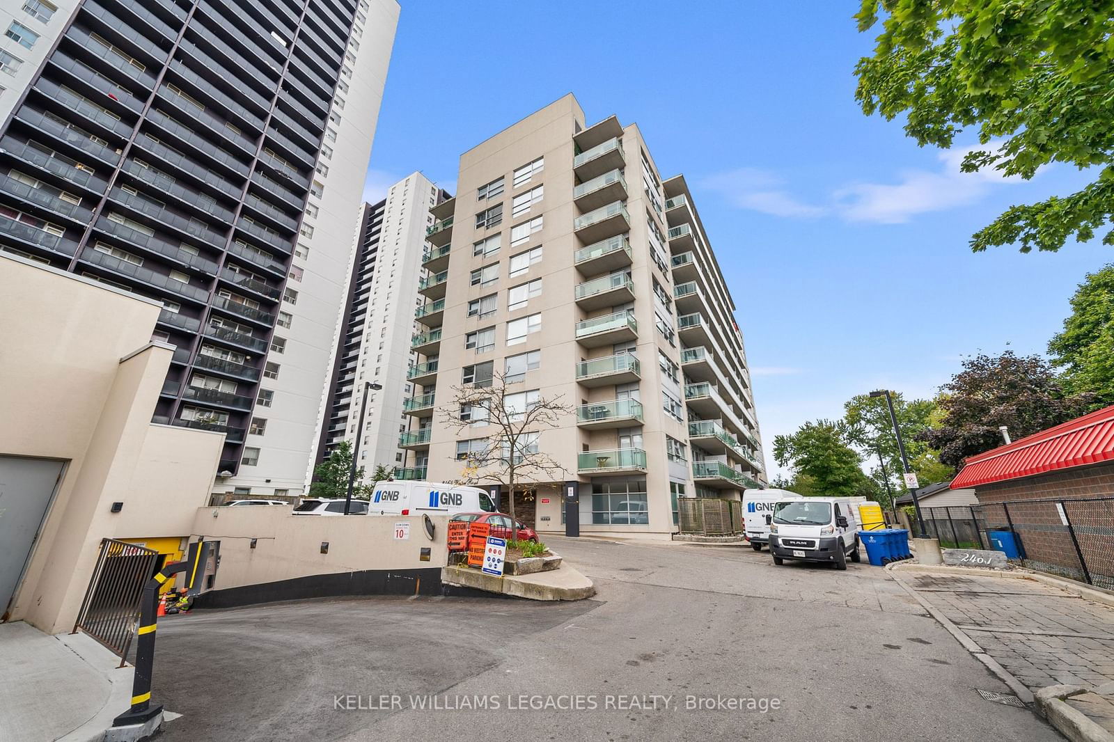 Condo for sale at 405-2464 Weston Road, Toronto, Weston, M9N 0A2 - MLS: W11926395