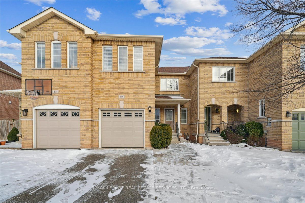 Townhouse for sale at 2429 LAZIO Lane, Oakville, 1022 - WT West Oak Trails, L6M 4P4 - MLS: W11926409