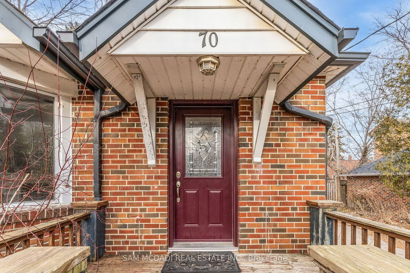 home for lease on 70 High Street W