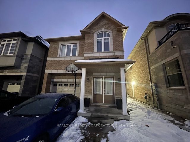 Detached House for lease at 68 Thornbush Boulevard, Brampton, Bram West, L7A 4K1 - MLS: W11926526