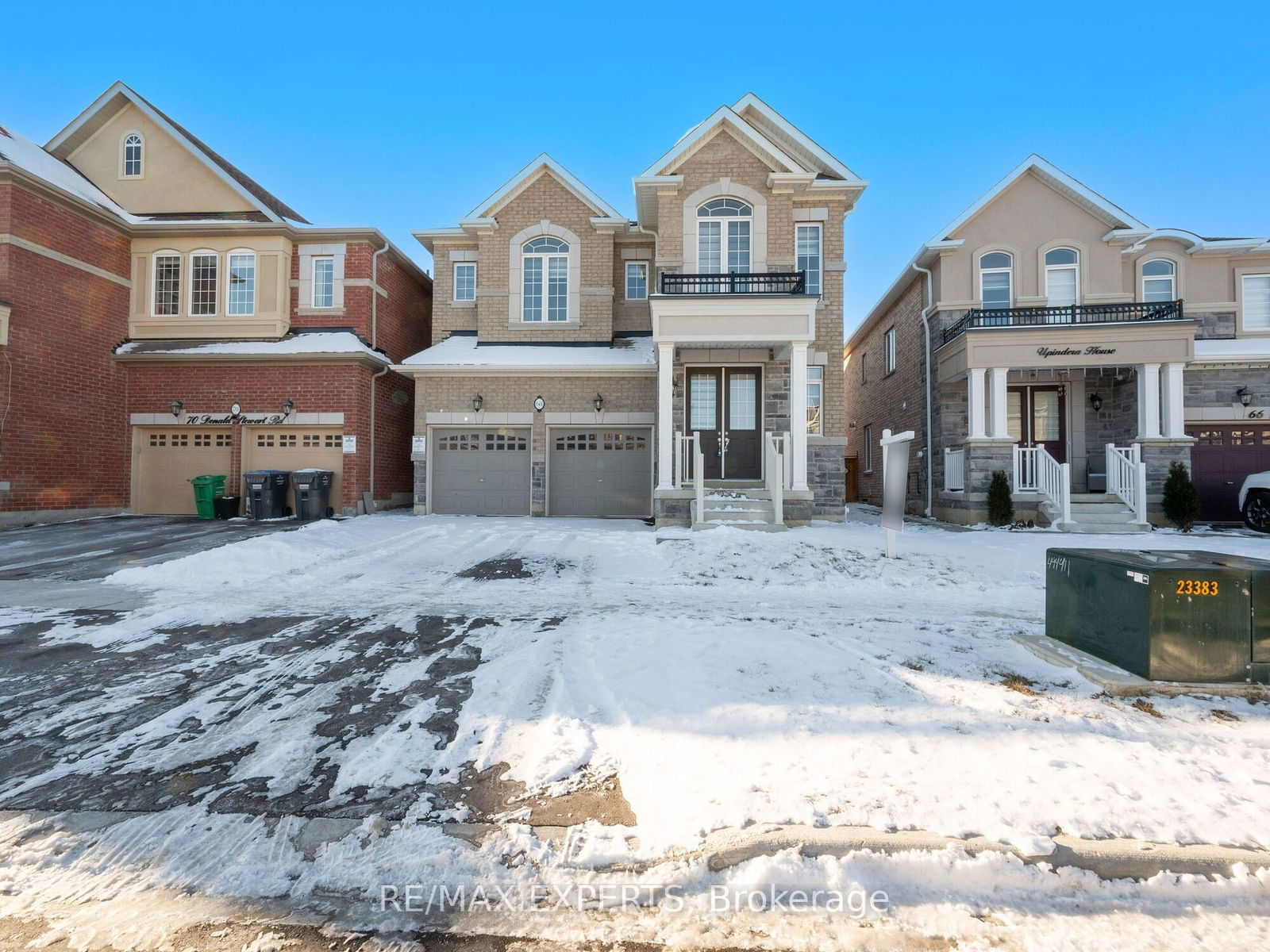 Detached House for sale at 68 Donald Stewart Road, Brampton, Northwest Brampton, L7A 0C3 - MLS: W11926561