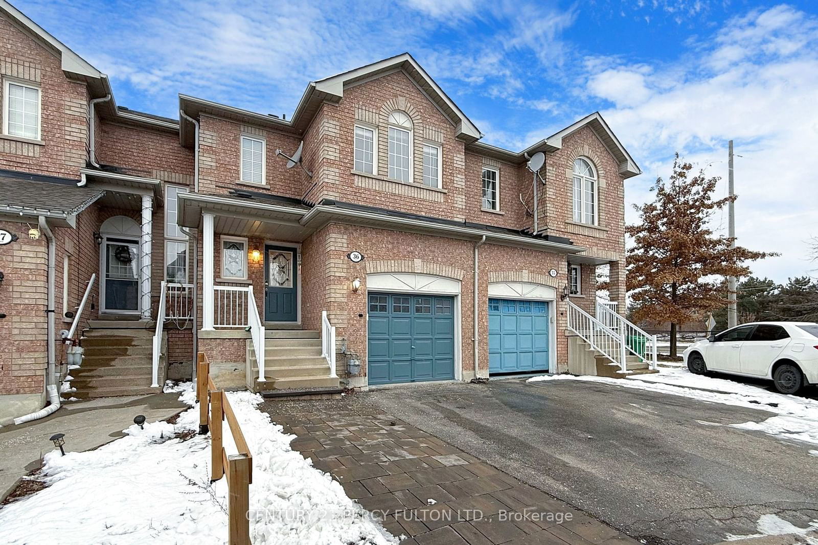 Townhouse for sale at 36-21 Eastview Gate, Brampton, Bram East, L6P 1P6 - MLS: W11926569