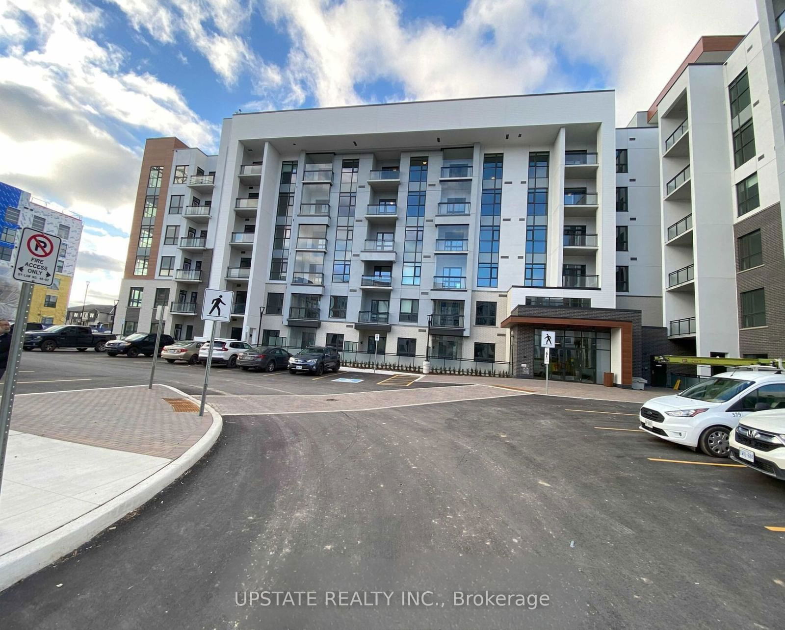 Condo for lease at 116-460 Gordon Krantz Avenue, Milton, Walker, L9E 1Z2 - MLS: W11926714