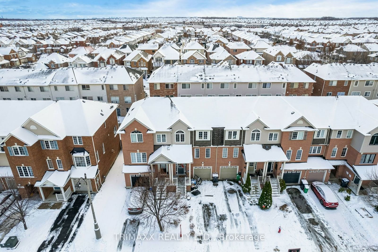 Townhouse for sale at 39 Decker Hollow Circle, Brampton, Credit Valley, L6X 0K9 - MLS: W11926724