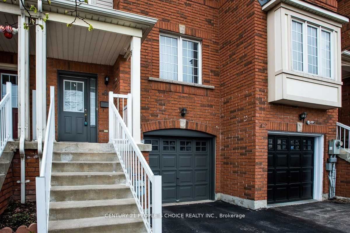 Townhouse for lease at 9-250 Richvale Drive, Brampton, Heart Lake East, L6Z 4W2 - MLS: W11926763