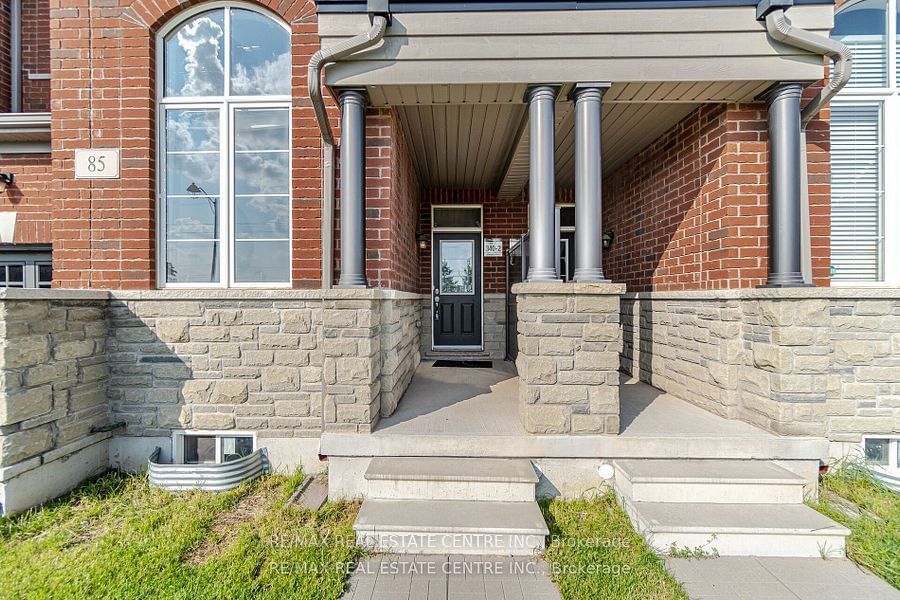 Townhouse for lease at 85 Bronson Terrace, Milton, 1032 - FO Ford, L9E 1G9 - MLS: W11926932