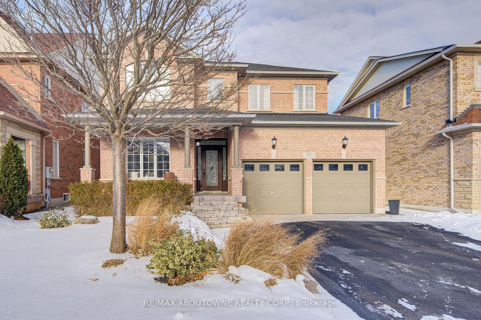 Detached House for sale at 2083 Jaguar Lane, Oakville, West Oak Trails, L6M 4R5 - MLS: W11926939