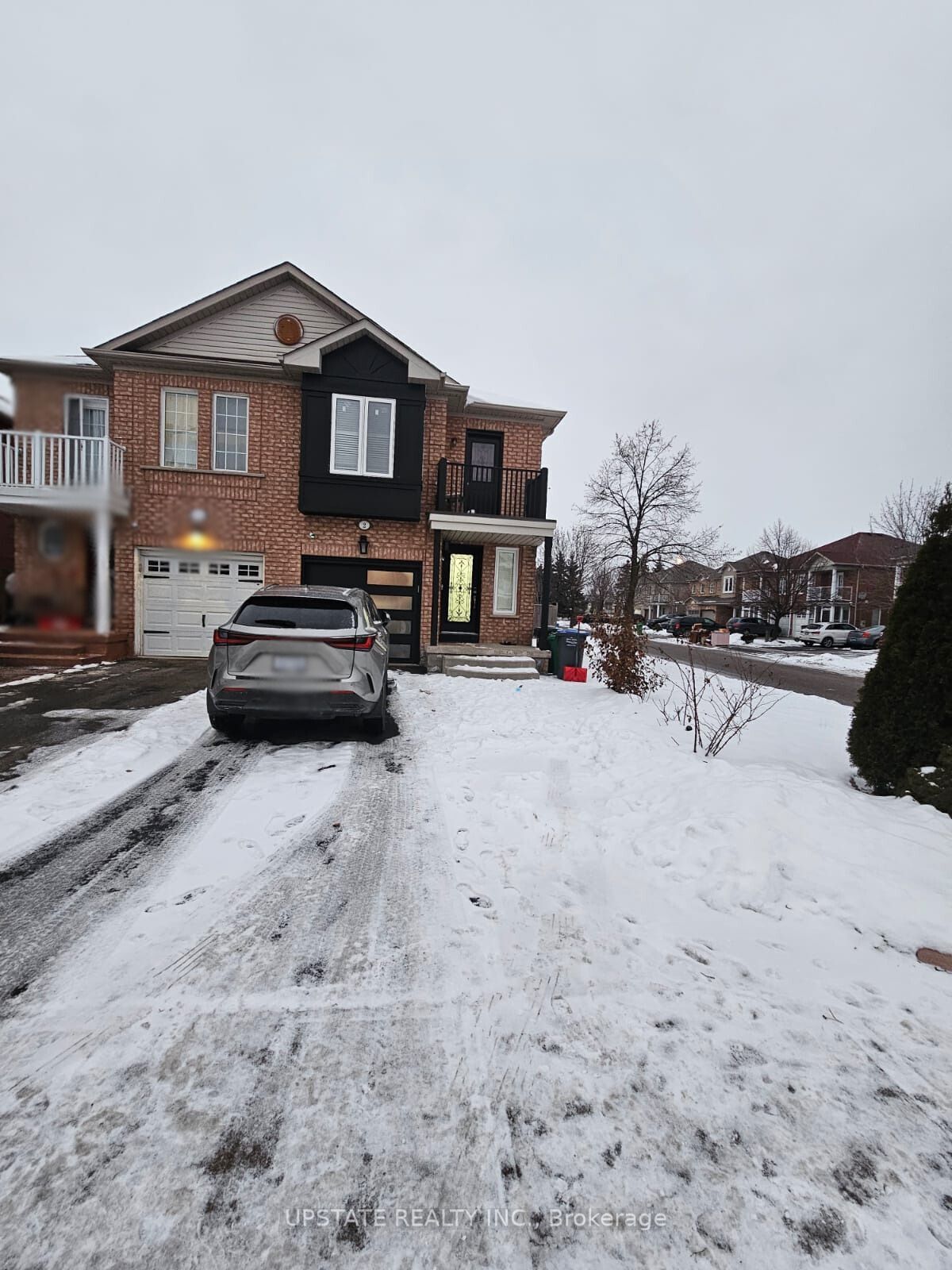 Semi-Detached House for lease at 2 Hillsburgh Drive, Brampton, Fletcher's Meadow, L6X 4Z1 - MLS: W11927024