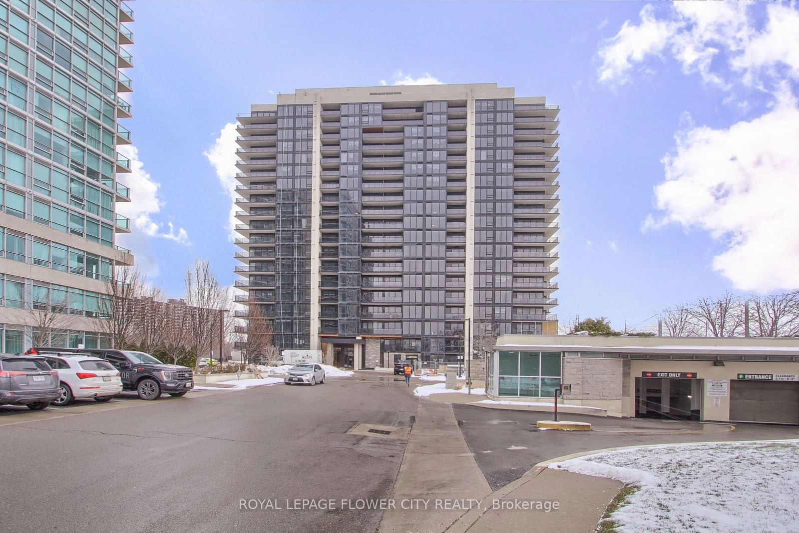 Condo for lease at 610-1035 Southdown Road, Mississauga, Clarkson, L5J 0A3 - MLS: W11927114