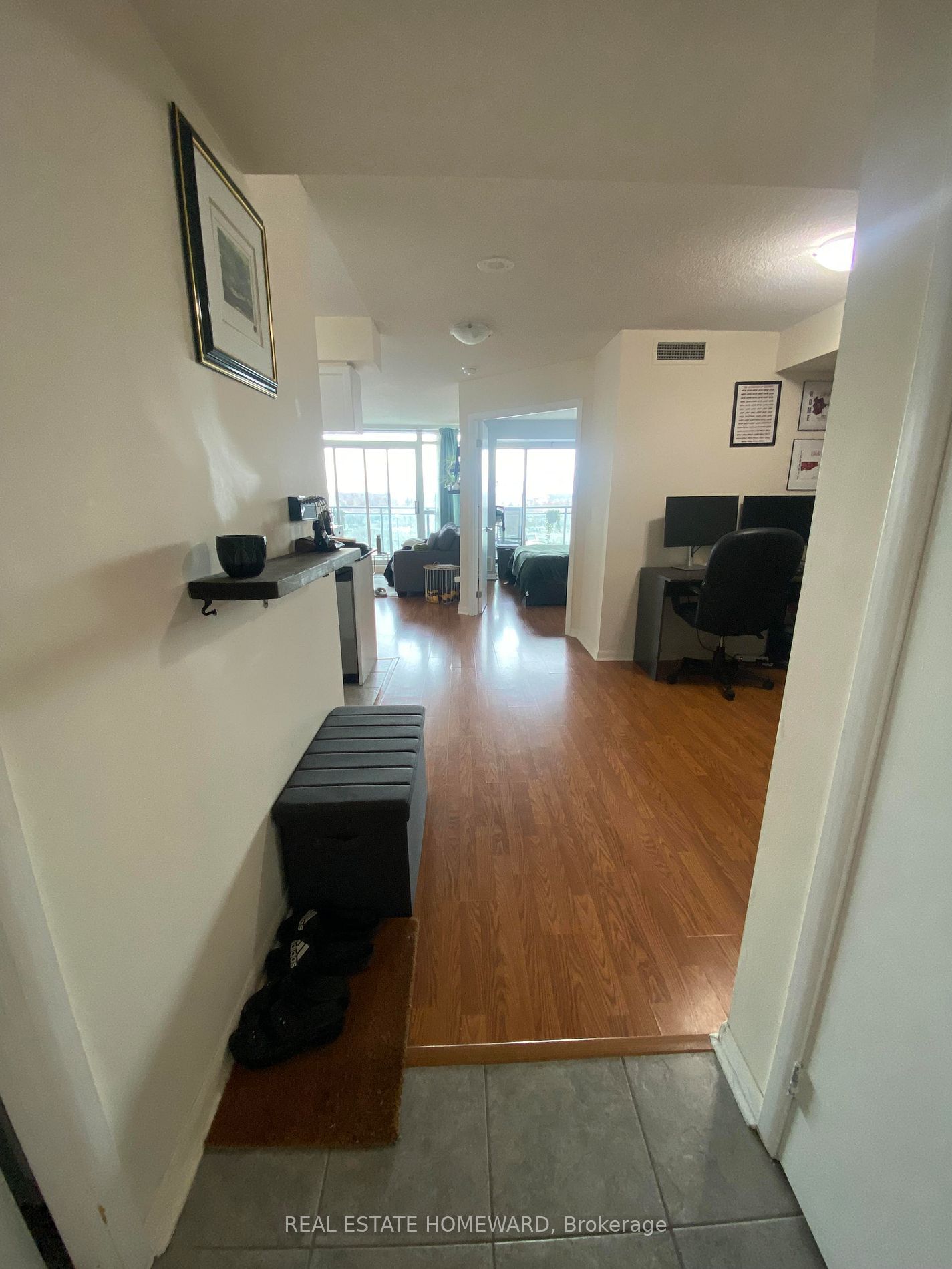 Condo leased at 1702-185 Legion Road, Toronto, Mimico, M8Y 0A1 - MLS: W11927883