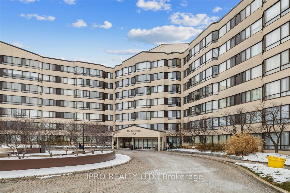 Condo for sale at 111-1001 Cedarglen Gate, Mississauga, Erindale, L5C 4R2 - MLS: W11928156